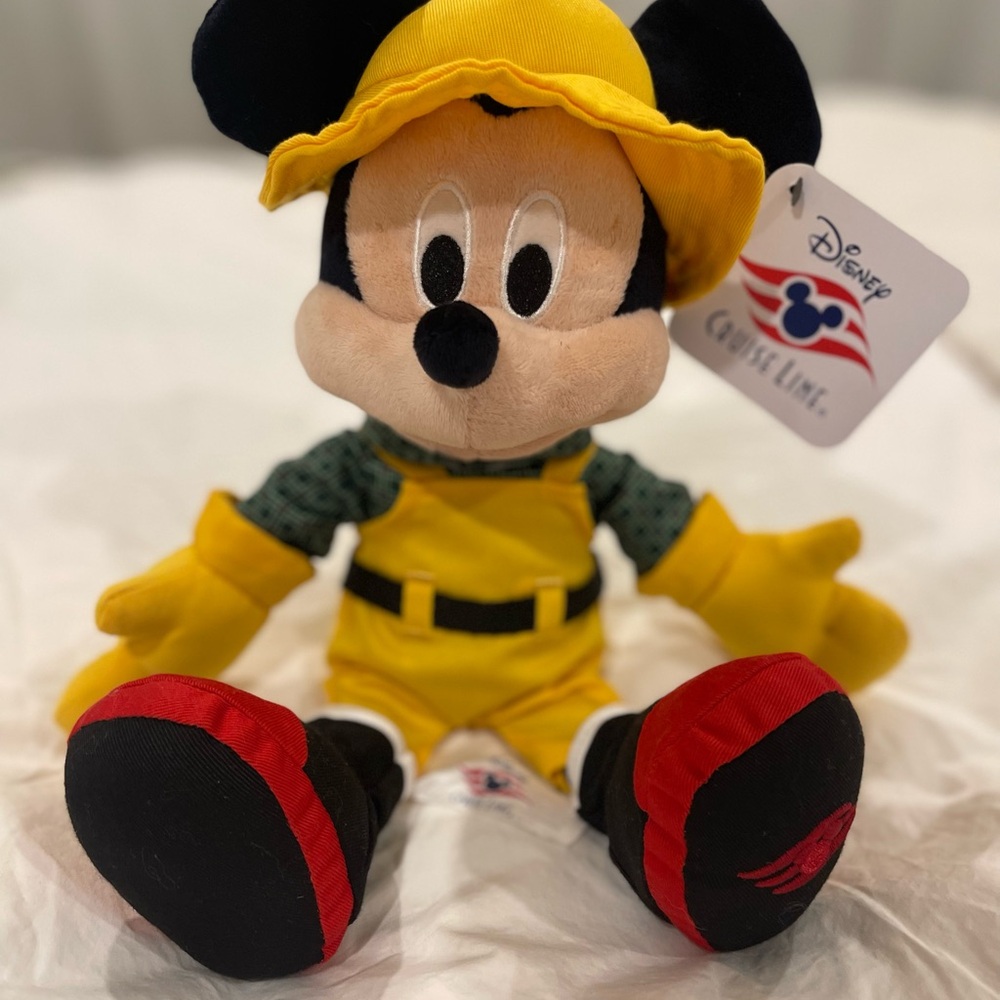 2025 Disney Cruise Line Alaska Mickey Mouse Plush 13” Toy